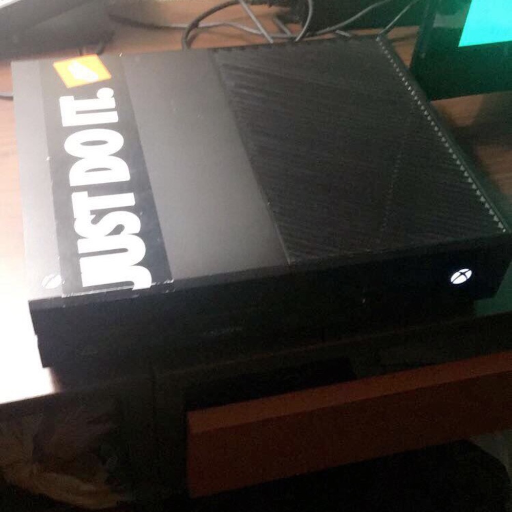 Xbox one X 1TB